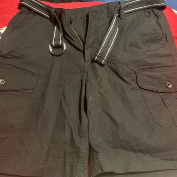 shorts - Picture 3 of 3